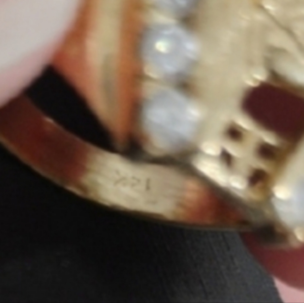SALE! RARE! 40's 14kt Elegant Gold Horse Shoe Ring 11 Diamonds & 1 Ruby Eye - Picture 12 of 12